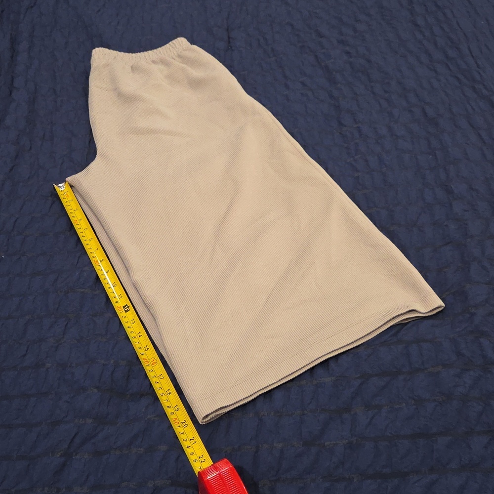 Danskin Light Beige Wide-Leg Capris Size L! - Picture 9 of 12